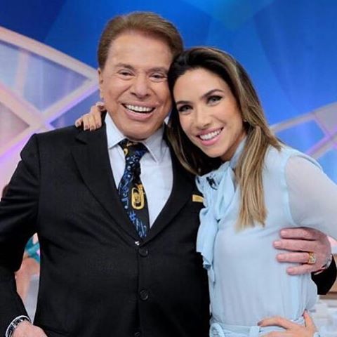 Silvio Santos troca de lugar com a filha no seu programa