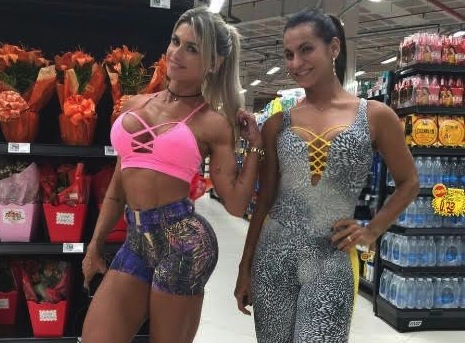 Confira o dia de compras de Jane Reis e Janaina Santucci