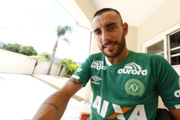 Roger Flores entrevista Alan Ruschel no Troca de Passes