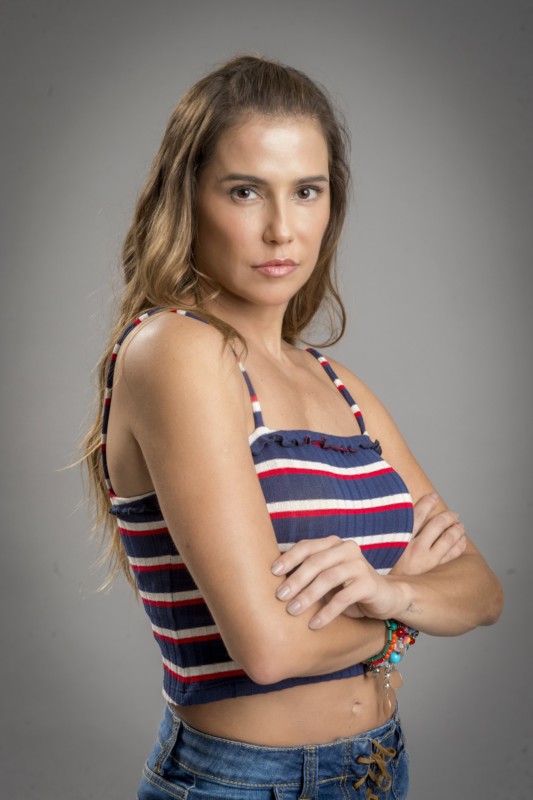 Deborah Secco viverá a vilã Karola na nova novela das 9h “Segundo Sol”