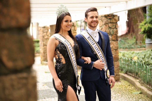 Bruna Vitali e Marcos Tirapelli são eleitos Miss e Mister Santa Catarina 2018