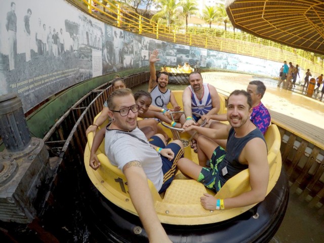 Thiago Rocha, Vladimir Alves e Fernando Escarião em Parque Aquático