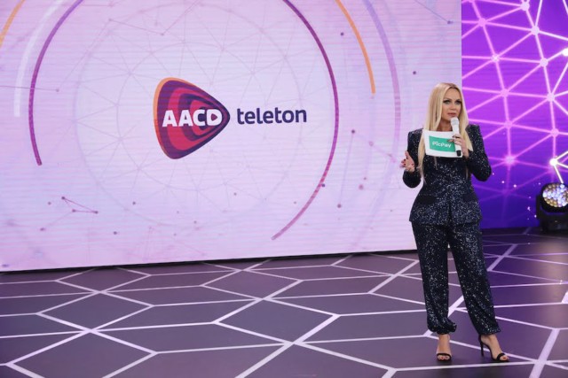 Abertura do Teleton tem Eliana emocionada e ‘desabafo’ de Datena