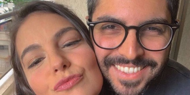 Giulliana Succine posta foto e faz declaração de amor para namorado