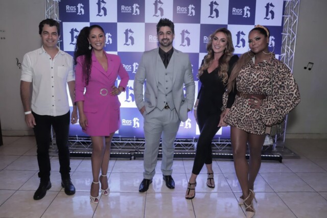 Celebridades prestigiam festa de advogado na Zona Oeste do Rio de Janeiro