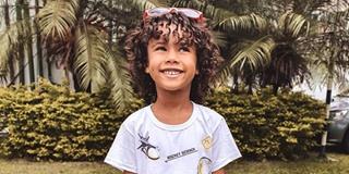 Modelo e ator mirim, Matheus Assis, apresenta os looks de sua parceria com a ‘Dili Kids’