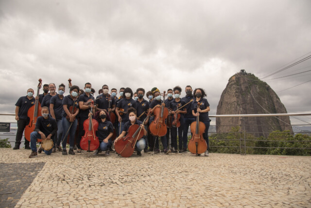 Card adota 4 projetos sociais no Brasil