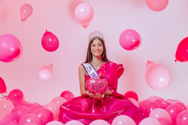 Pré-teen world 2022, Mariane Emanuelle realiza ensaio fotográfico para campanha do Outubro Rosa