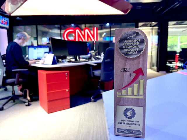 CNN Soft Business vence prêmio como o +Admirado da Imprensa de Economia, Negócios e Finanças 2022, na categoria Programa de TV