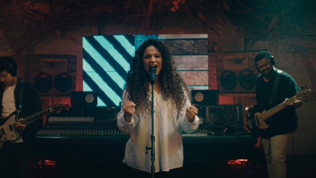 Destaque na música gospel Sarah Beatriz lança novo single “Esse Vento Vai Passar”