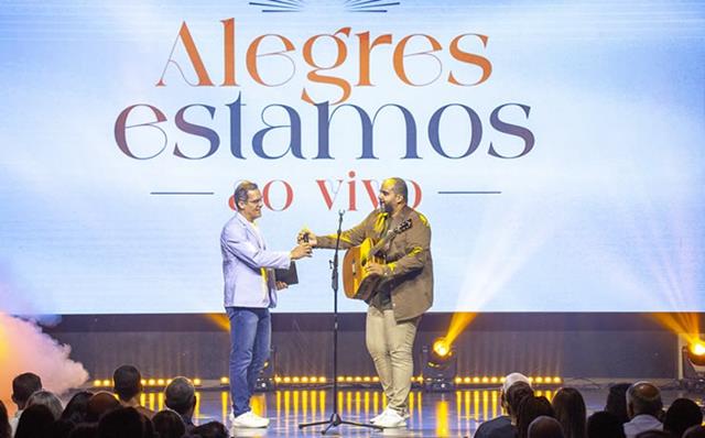 Marcos Miranda celebra início de nova fase em sua carreira após gravação do DVD “Alegres Estamos”