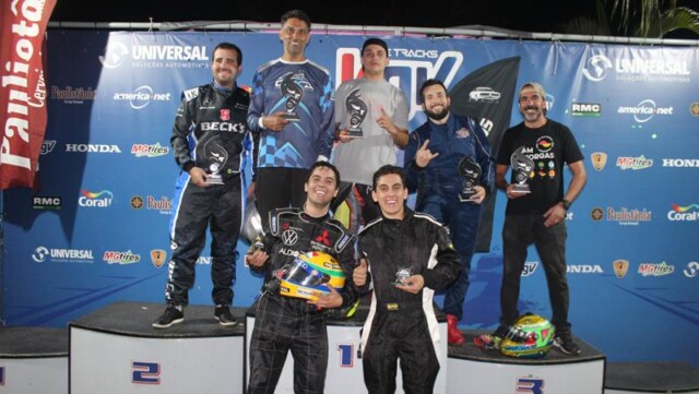 Disputa acirrada: pilotos registram mesmo tempo de qualificação na quarta etapa da Copa Bandoleros de Kart